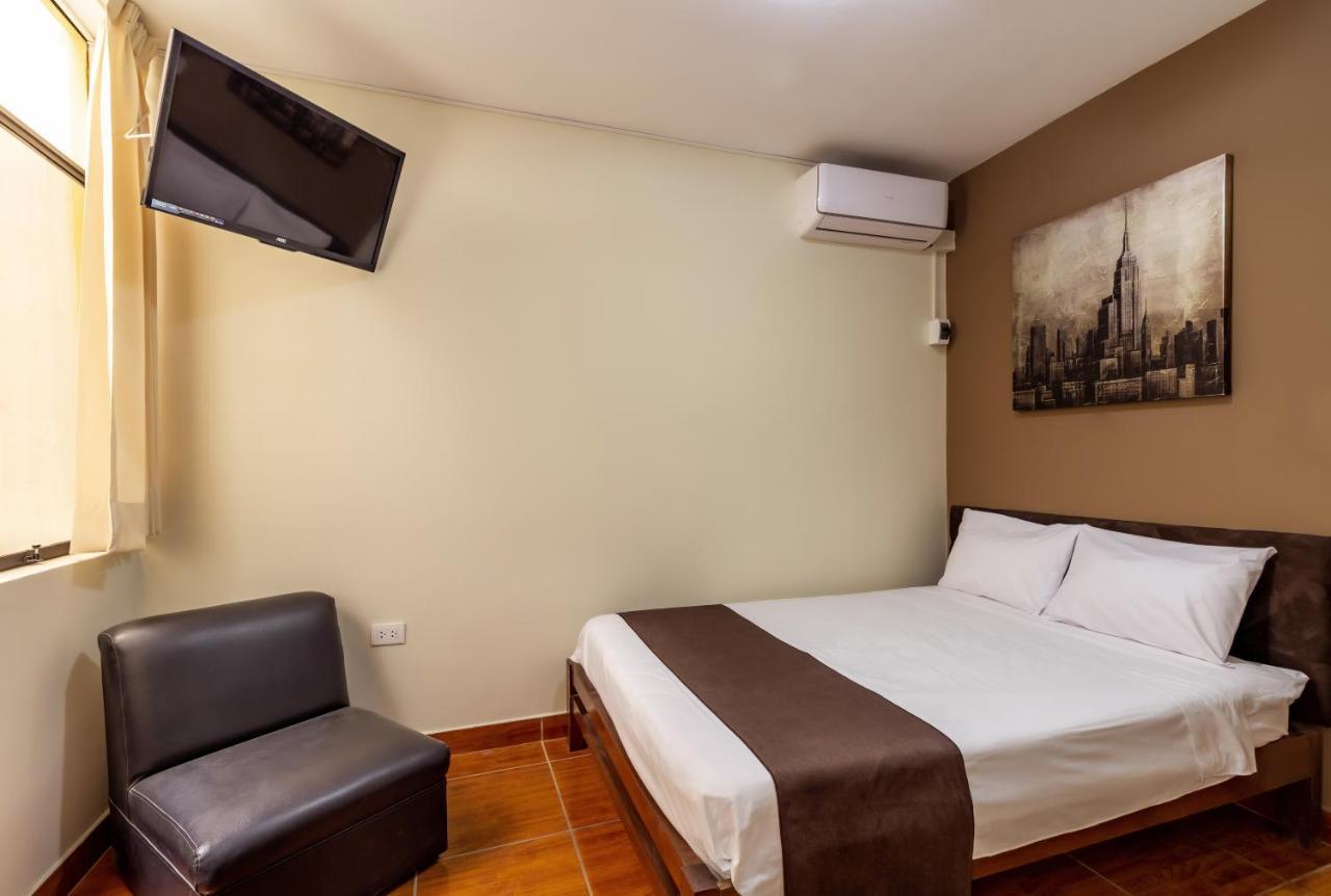 פיורה Hotel Rio Blanco מראה חיצוני תמונה