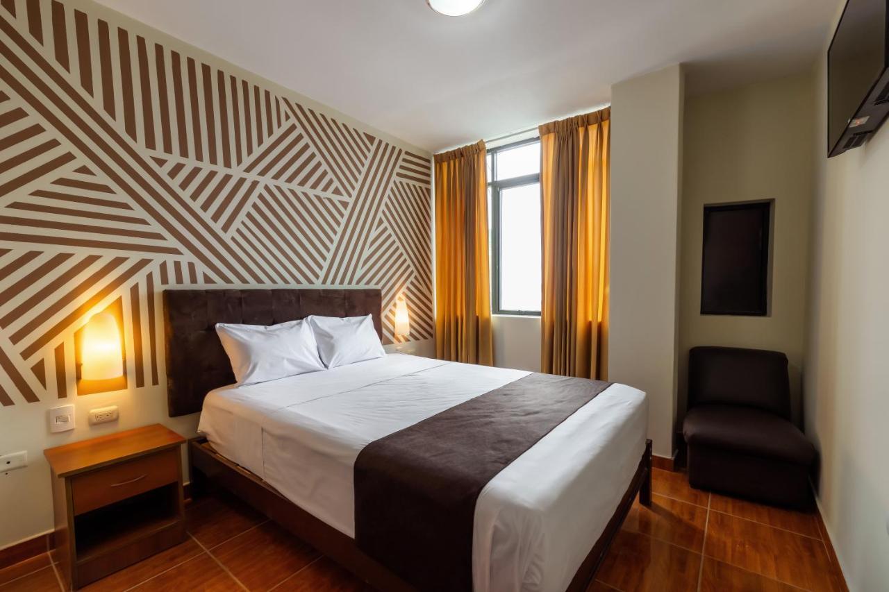 פיורה Hotel Rio Blanco מראה חיצוני תמונה